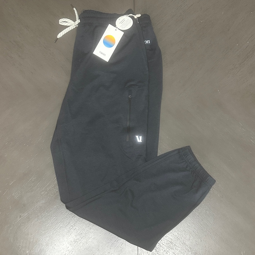 Vuori Men’s Sunday Performance Sweatpant 28” Ink Heather Medium